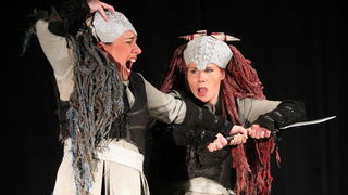 Rijeka, 250212.
U organizaciji muzeja starih racunala Peek & Poke u Hrvatskom kulturnom domu (HKD) na Susaku prikazana je prva klingonska opera na svijetu u izvedbi nizozemskog teatra Zeebelt. Opera pod nazivom U na jeziku je Klingonaca, izmisljenog ratni Rijeka, 250212.
U organizaciji muzeja starih racunala Peek & Poke u Hrvatskom kulturnom domu (HKD) na Susaku prikazana je prva klingonska opera na svijetu u izvedbi nizozemskog teatra Zeebelt. Opera pod nazivom U na jeziku je Klingonaca, izmisljenog ratni
