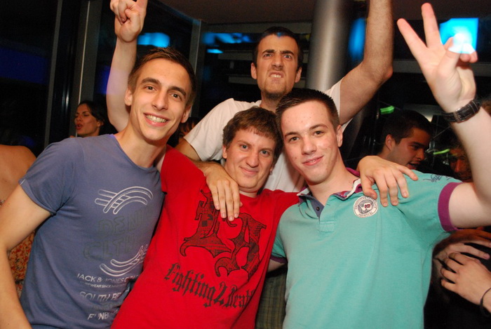 Image 805735 (auto) Image 805735 (auto)