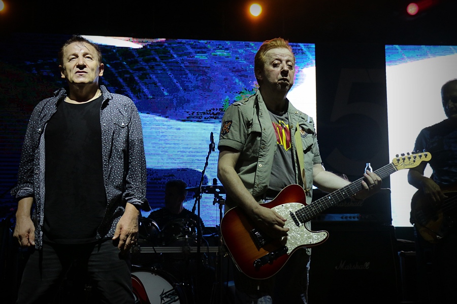 Dan Općine Vir proslavljen uz spektakularni koncert Prljavog Kazališta i vatromet Dan Općine Vir proslavljen uz spektakularni koncert Prljavog Kazališta i vatromet