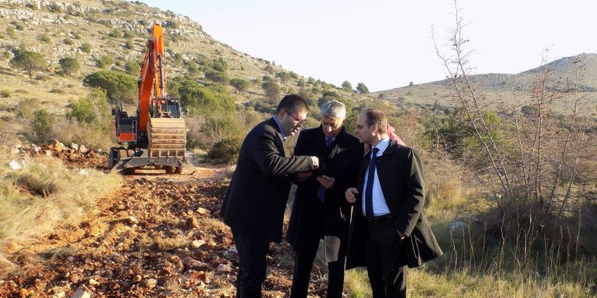 Sali: Počela sanacija nerazvrstanih cesta stradalih u poplavi