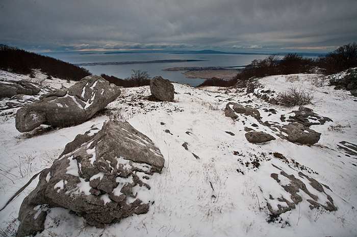 Đir do vrha Zečjak na sjevernom Velebitu, Foto: Leo Banić