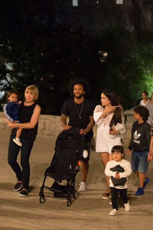 Nogometaš Reala Marcelo s obitelji ljetuje u Dubrovniku Nogometaš Reala Marcelo s obitelji ljetuje u Dubrovniku