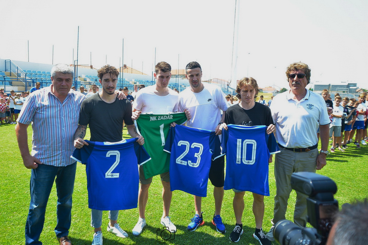 Zadarska vatrena četvorka na Stanovima se družila s mladim zadarskim nogometašima