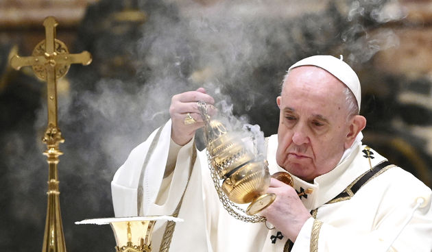 Papa Franjo predvodi polnoćku