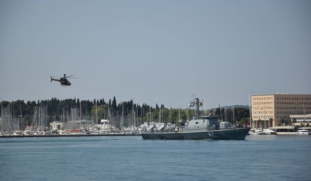 RTOP Vukovar i Kiowa Warrior na splitskoj rivi