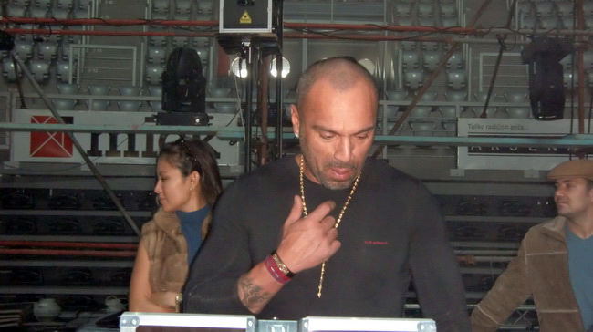 SC Visnjik: Generalna proba doceka 2010. DJ Morales SC Visnjik: Generalna proba doceka 2010. DJ Morales