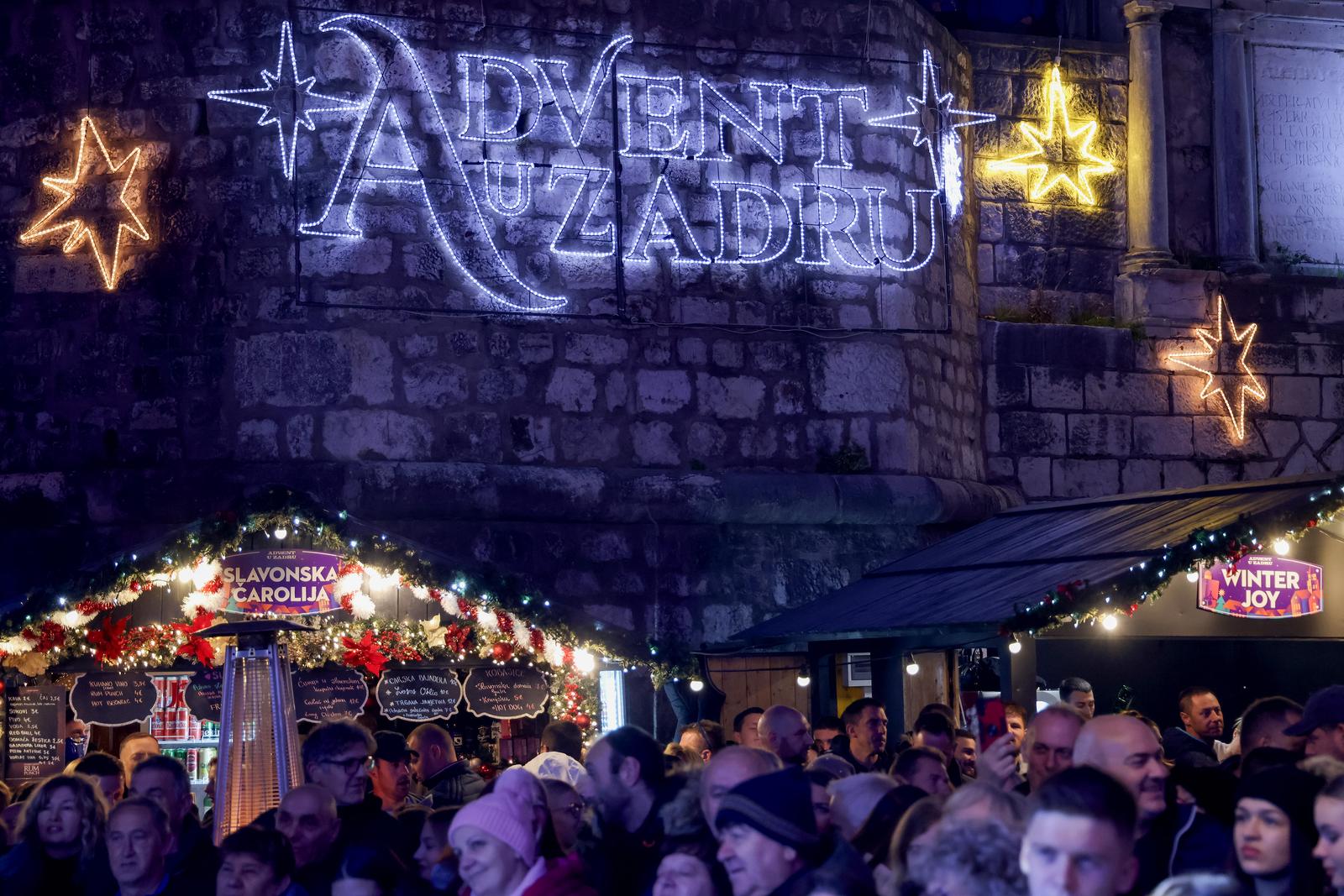 Mladen Grdović koncertom otvorio Advent u Zadru