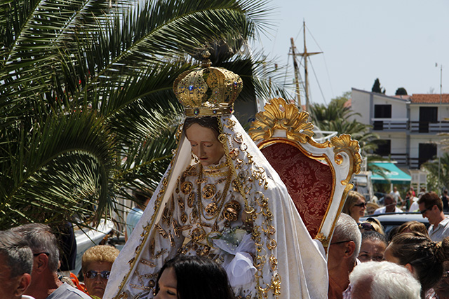 Kukljica: Blagdan Gospe od Sniga 5. kolovoza 2012, Foto: Bernard Kotlar Kukljica: Blagdan Gospe od Sniga 5. kolovoza 2012, Foto: Bernard Kotlar