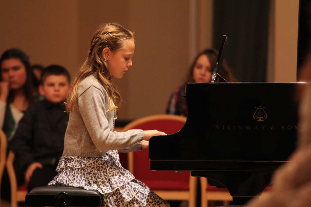 Predbožićni koncert glazbene škole sv. Benedikta, foto: Iva Perinčić Predbožićni koncert glazbene škole sv. Benedikta, foto: Iva Perinčić