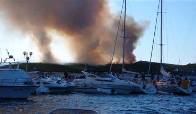 Požar na Rivnju 2007. (Foto: Jasna Marcelić)