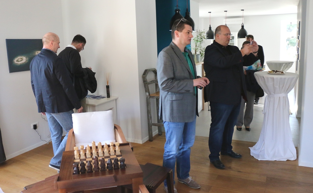 Delegacija Južnomoravske regije u posjeti otoku Viru Delegacija Južnomoravske regije u posjeti otoku Viru