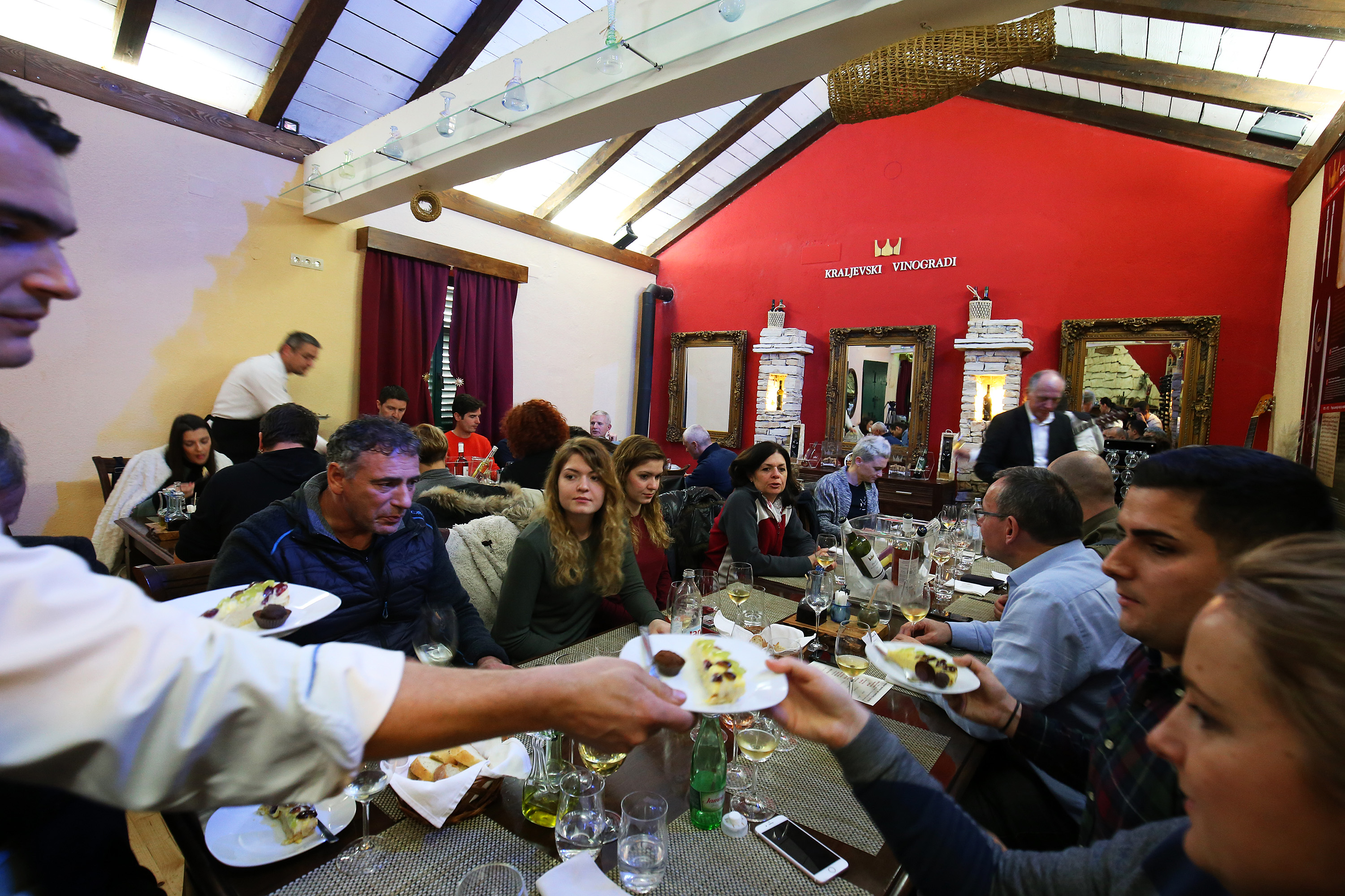 Posjet Solani Nin i Kraljevskim vinogradima u Petrčanima