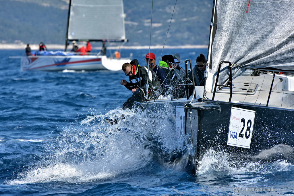 U hvarskom akvatoriju održana XXI. Uskršnja regata U hvarskom akvatoriju održana XXI. Uskršnja regata