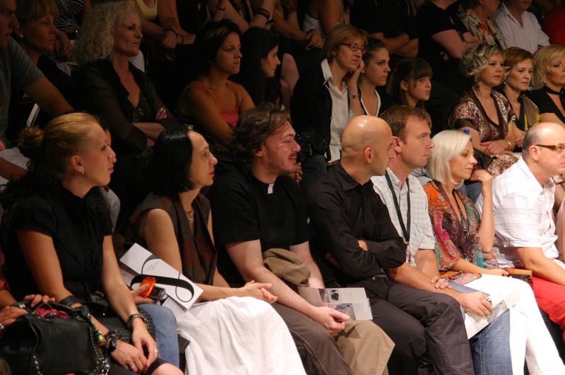 Image 1175035 (auto)