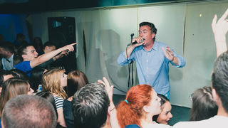 Zadarska večer s Ivicom Sikirićem Ićom u Hitch baru, 8.5.2015. (Foto: Ivan Toman) Zadarska večer s Ivicom Sikirićem Ićom u Hitch baru, 8.5.2015. (Foto: Ivan Toman)