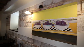 Restoran Bar Atrij: Prodajna izložba uskrsnih pisanica Silvijane Dražović, Foto: Saša Čuka Restoran Bar Atrij: Prodajna izložba uskrsnih pisanica Silvijane Dražović, Foto: Saša Čuka