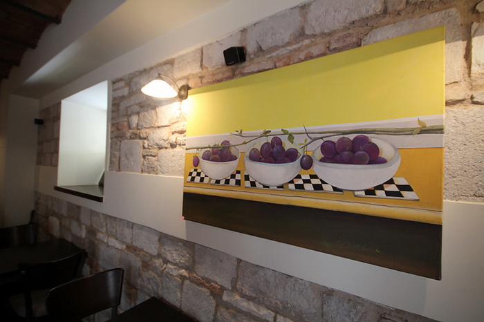 Restoran Bar Atrij: Prodajna izložba uskrsnih pisanica Silvijane Dražović, Foto: Saša Čuka Restoran Bar Atrij: Prodajna izložba uskrsnih pisanica Silvijane Dražović, Foto: Saša Čuka