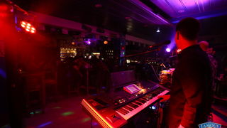 Friday Night Live: Jet Set Band @ Famous Beach Bar & Grill. Foto: Ivan Brčić Friday Night Live: Jet Set Band @ Famous Beach Bar & Grill. Foto: Ivan Brčić