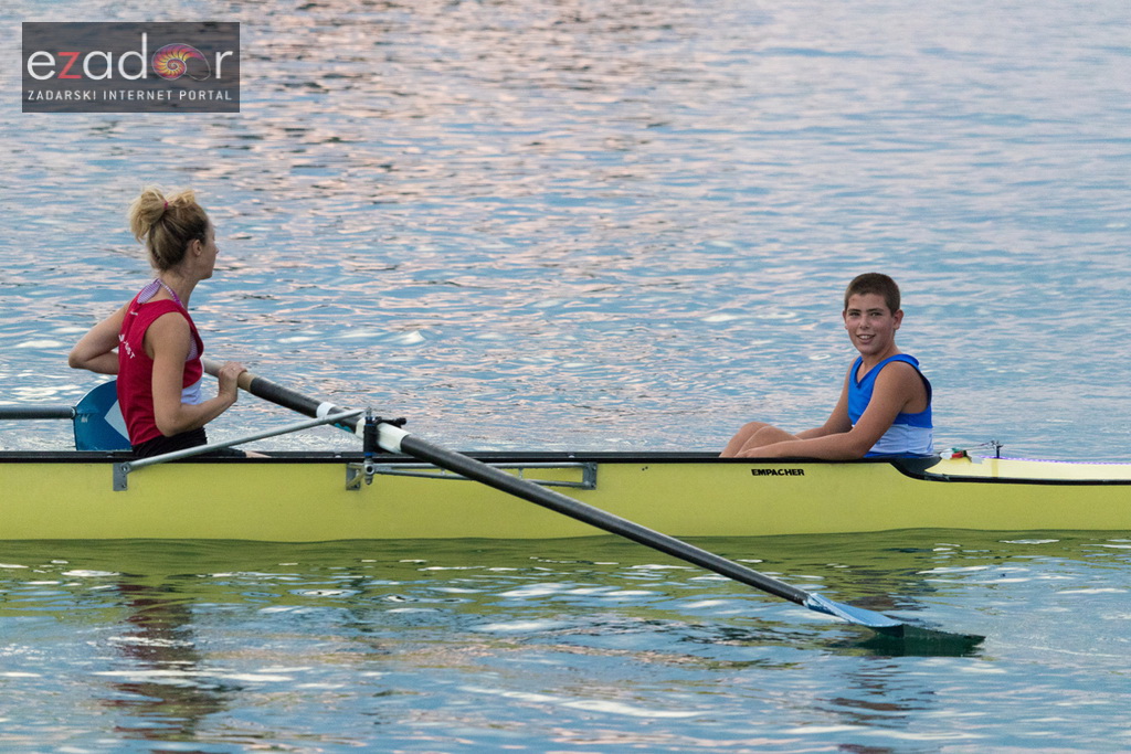 6. “Jadranov veslački dvoboj” osmeraca u uvali Jazine 6. “Jadranov veslački dvoboj” osmeraca u uvali Jazine