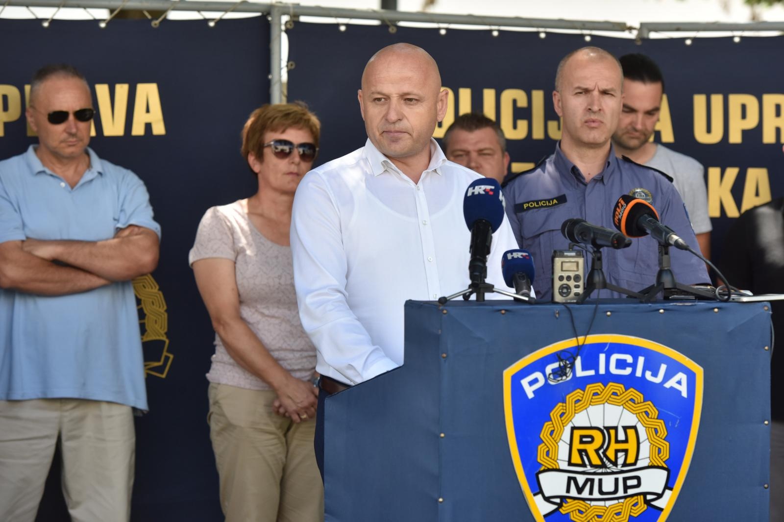 Završena istraga počinjenih napada na PU Zadarsku Završena istraga počinjenih napada na PU Zadarsku