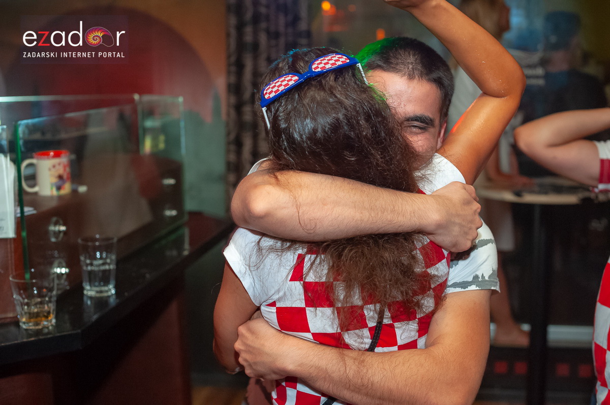 Zadar je gorio: Velika fešta nakon plasmana Vatrenih u finale Svjetskog prvenstva