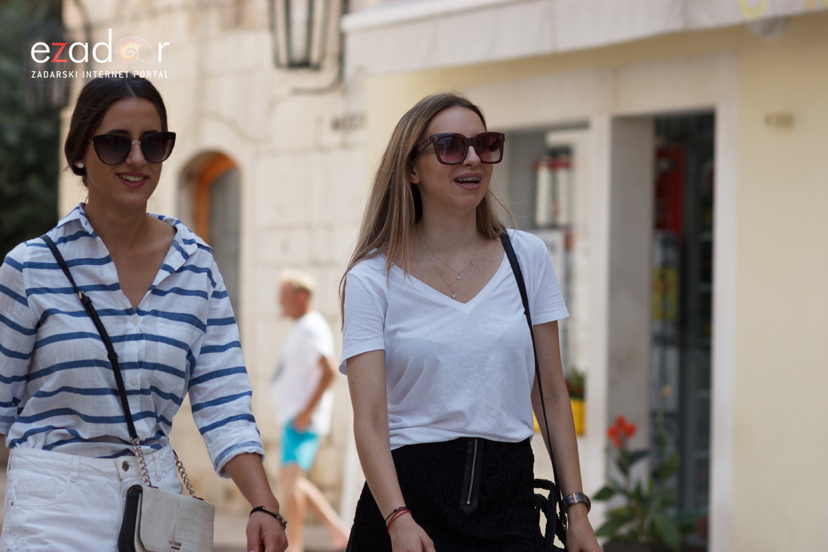 Đir po gradu, subotnja špica 25. kolovoza 2018. Đir po gradu, subotnja špica 25. kolovoza 2018.