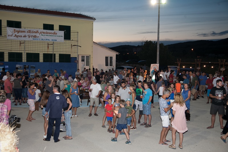 Vlašići: Sajam otočnih proizvoda “Od Luna do Fortice”