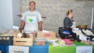 Prva godišnjica rada Seljačke tržnice, foto: Iva Perinčić Prva godišnjica rada Seljačke tržnice, foto: Iva Perinčić