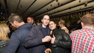 Doček 2017: Najluđa noć na zadarskom Poluotoku privukla više tisuća Zadrana i gostiju Doček 2017: Najluđa noć na zadarskom Poluotoku privukla više tisuća Zadrana i gostiju