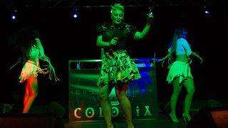 Mještani Bibinja sinoć su uživali u vrhunskom koncertu grupe Colonija na sportskom centru Crljenica Mještani Bibinja sinoć su uživali u vrhunskom koncertu grupe Colonija na sportskom centru Crljenica