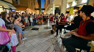 Performeri Saraswati na KalelargArt-u ; foto Iva Perinčić Performeri Saraswati na KalelargArt-u ; foto Iva Perinčić