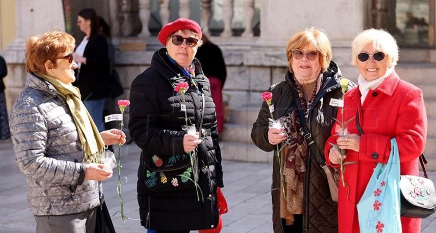 Ženska mreža: Vlada još uvijek nema sustavnu politiku ravnopravnosti spolova Ženska mreža: Vlada još uvijek nema sustavnu politiku ravnopravnosti spolova