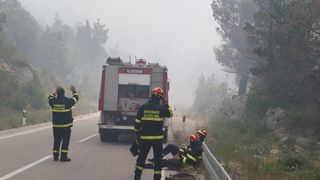 Požar na padinama Biokova Požar na padinama Biokova