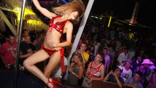 Najveći Playboy party održan na Zrću Najveći Playboy party održan na Zrću