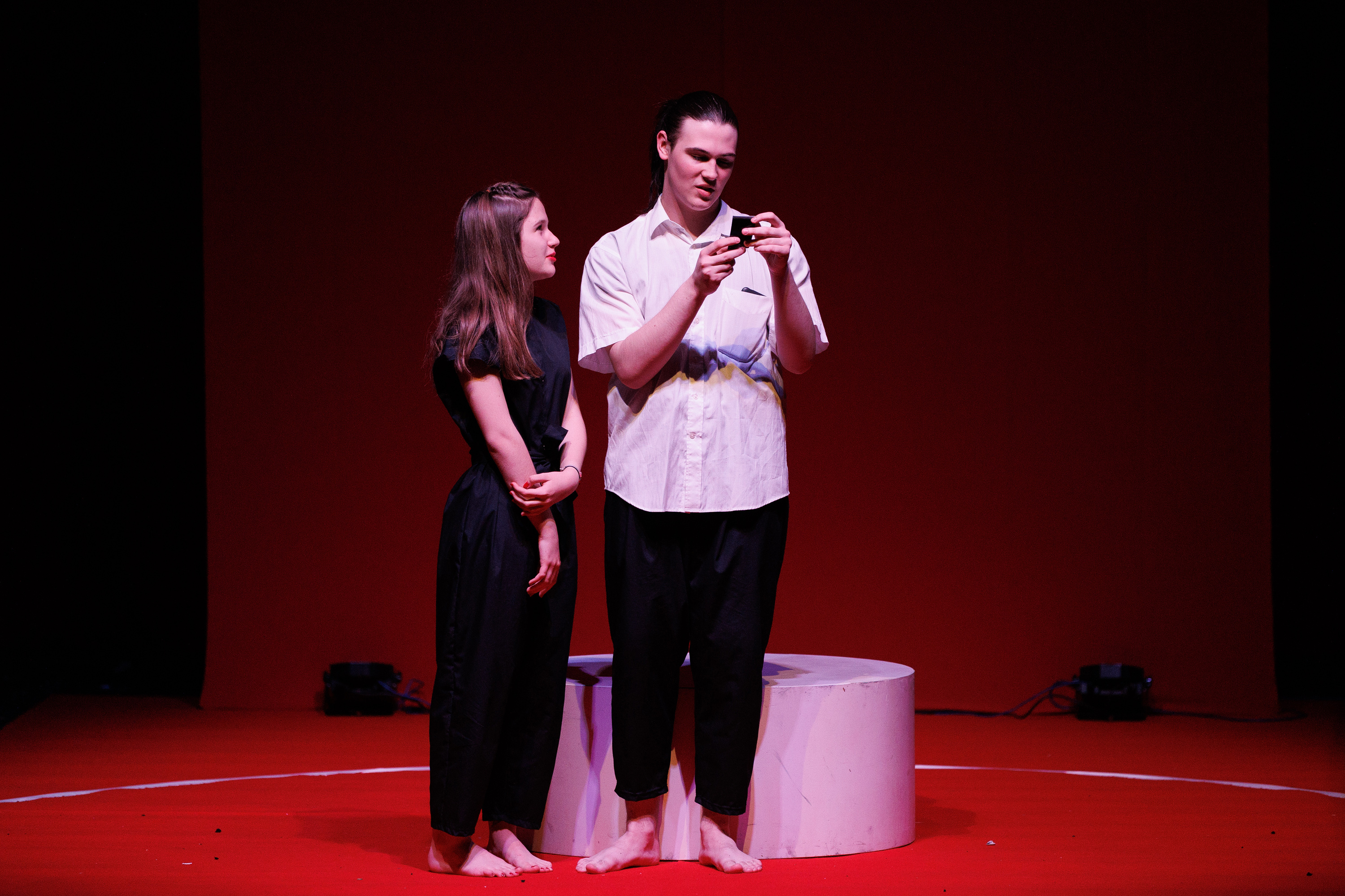 Igrajmo se: Zabranjeno mlađima od 15 strana A