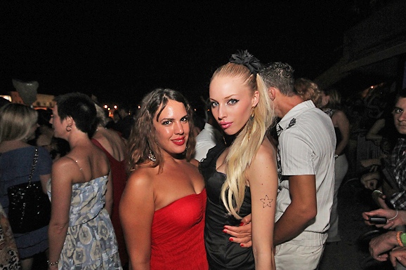 Severina na Ponton Festivalu, 30. srpnja (foto:Saša Čuka) Severina na Ponton Festivalu, 30. srpnja (foto:Saša Čuka)