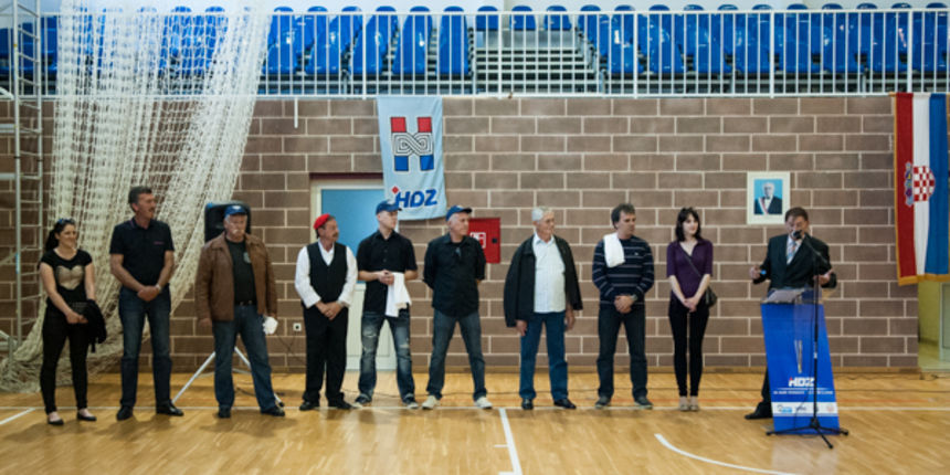 HDZ odrzao predizborni skup za Opcine Pasman i Tkon, foto: Zeljko Karavida HDZ odrzao predizborni skup za Opcine Pasman i Tkon, foto: Zeljko Karavida