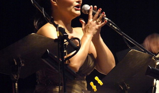 BelCante: Sandra Bagaric i Martina Tomcic ispred crkve sv. Donata