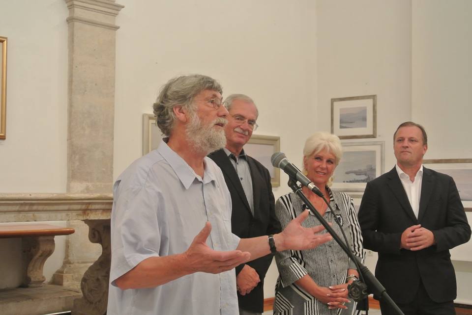 U Gradskoj loži otvorena izložba slika i skulptura Izvora Oreba U Gradskoj loži otvorena izložba slika i skulptura Izvora Oreba