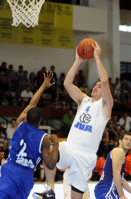 Zagreb, 080512.
Dvorana OS u Trnskom.
Kosarkaska A1 liga za prvaka, 13. kolo.
KK Zagreb – KK Zadar.
Na fotografiji: Damir Mulaomerovic.
Foto: Damir Krajac / CROPIX Zagreb, 080512.
Dvorana OS u Trnskom.
Kosarkaska A1 liga za prvaka, 13. kolo.
KK Zagreb – KK Zadar.
Na fotografiji: Damir Mulaomerovic.
Foto: Damir Krajac / CROPIX