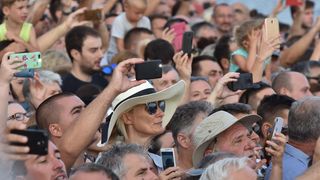 Split dostojanstveno na posljednju plovidbu ispratio legendu Olivera Dragojevića