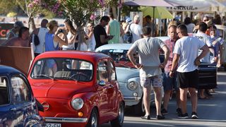 Primošten: Defile sudionika 2. Međunarodnog Fićo skupa Šibenik 2018. Primošten: Defile sudionika 2. Međunarodnog Fićo skupa Šibenik 2018.