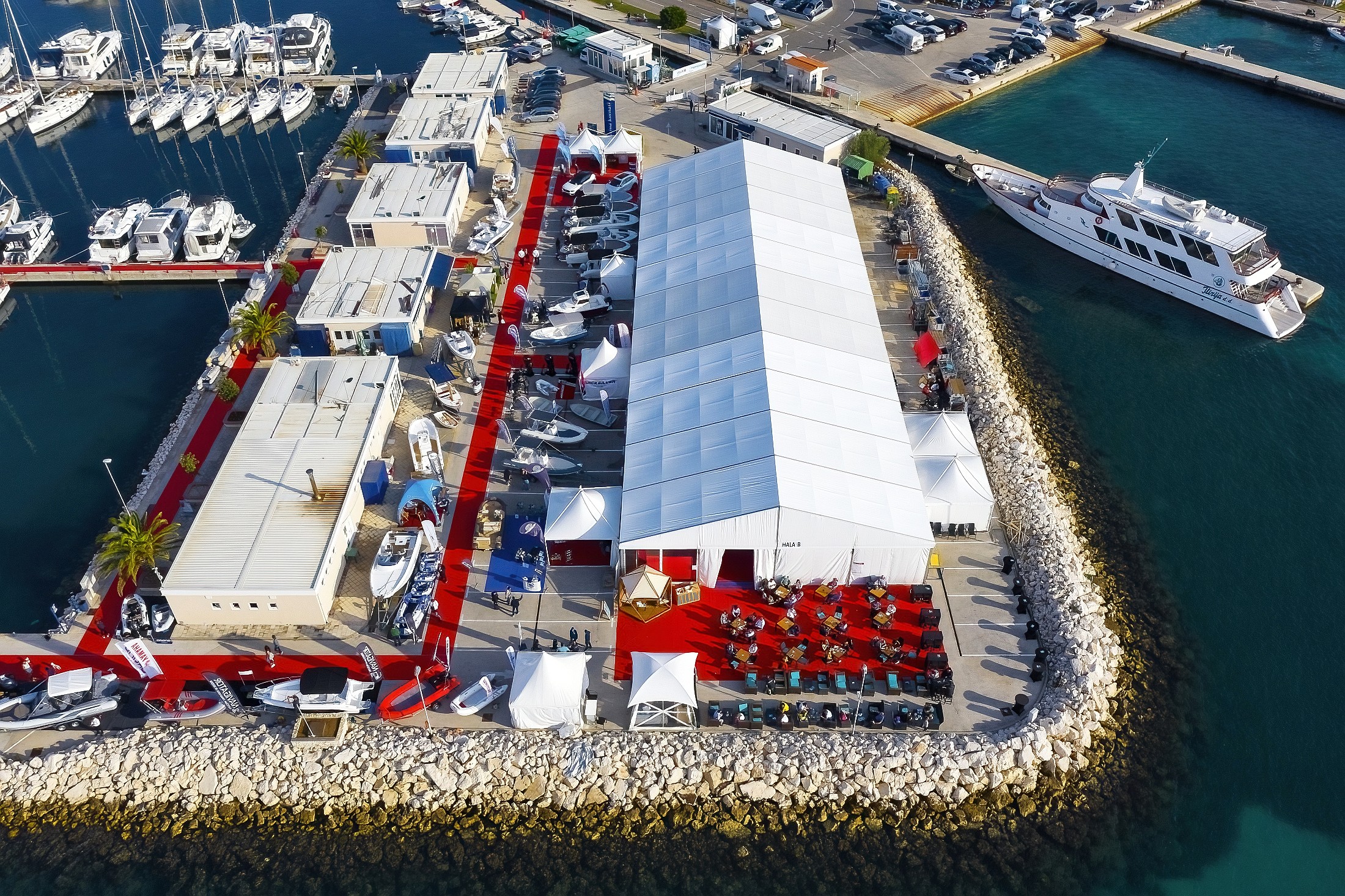 Drugog dana Biograd Boat Show-a počeo 3. Croatia Charter Expo Drugog dana Biograd Boat Show-a počeo 3. Croatia Charter Expo