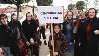 2. Međunarodna karnevalska povorka Virskih maškara