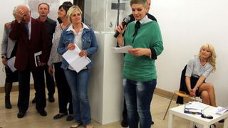 Kava pretočena u pjesmu – večer poezije u Muzeju antičkog stakla. Foto: Gordana Šarić