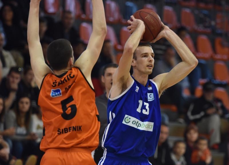 Dvorana Baldekin,  A-1 muska Liga za prvaka, 10. kolo, GKK Šibenik – KK Zadar 69-95. Photo: Hrvoje Jelavic/PIXSELL