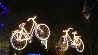 Perivoj Jelene Madijevke na trgu Pet bunara dobio je novo bozicno ruho. Photo: Filip Brala/PIXSELL Perivoj Jelene Madijevke na trgu Pet bunara dobio je novo bozicno ruho. Photo: Filip Brala/PIXSELL