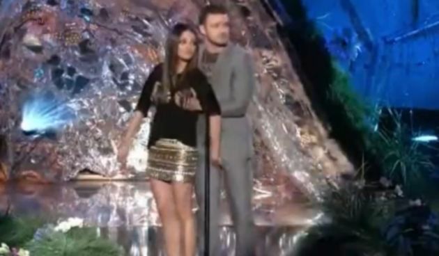 Justin Timberlake i Mila Kunis ( screenshot Youtube).