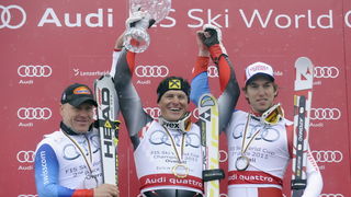 Lenzerheide, 190311.
Zavrsnica Svjetskog skijaskog kupa u skijanju u svicarskom mjestu Lenzerheide, Ivica Kostelic kao najbolji skijas u ukupnom poretku osvajac velikog kristalnog globusa.
Na slici: pored Didier Cuche i Carlo Janka.
Foto: Drago Sopta / C Lenzerheide, 190311.
Zavrsnica Svjetskog skijaskog kupa u skijanju u svicarskom mjestu Lenzerheide, Ivica Kostelic kao najbolji skijas u ukupnom poretku osvajac velikog kristalnog globusa.
Na slici: pored Didier Cuche i Carlo Janka.
Foto: Drago Sopta / C