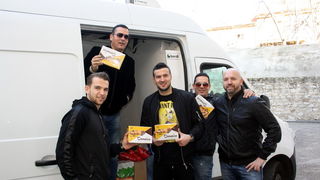 Zadarski sportaši i sportski novinari velikog srca napunili Socijalnu samoposlugu Zadarski sportaši i sportski novinari velikog srca napunili Socijalnu samoposlugu